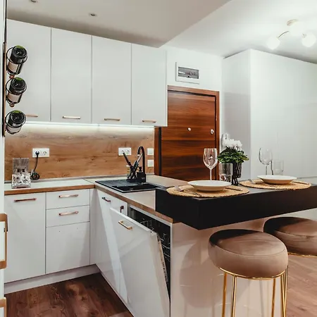 아파트 Elegant Living 2 소피아