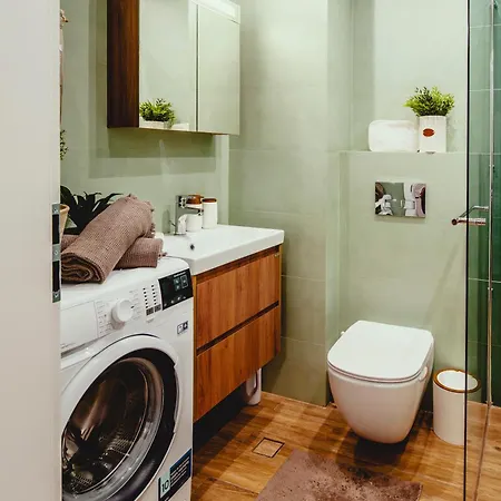 Elegant Living 2 Apartment